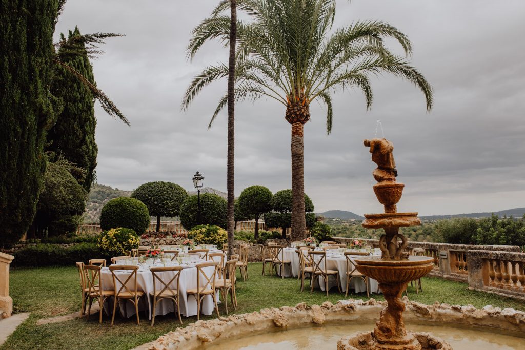 Photo of the dinner set up in the grounds of Son Tugores