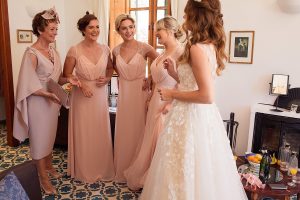 Photo by: Emma Fenton Photography (www.emmaloufenton.com)