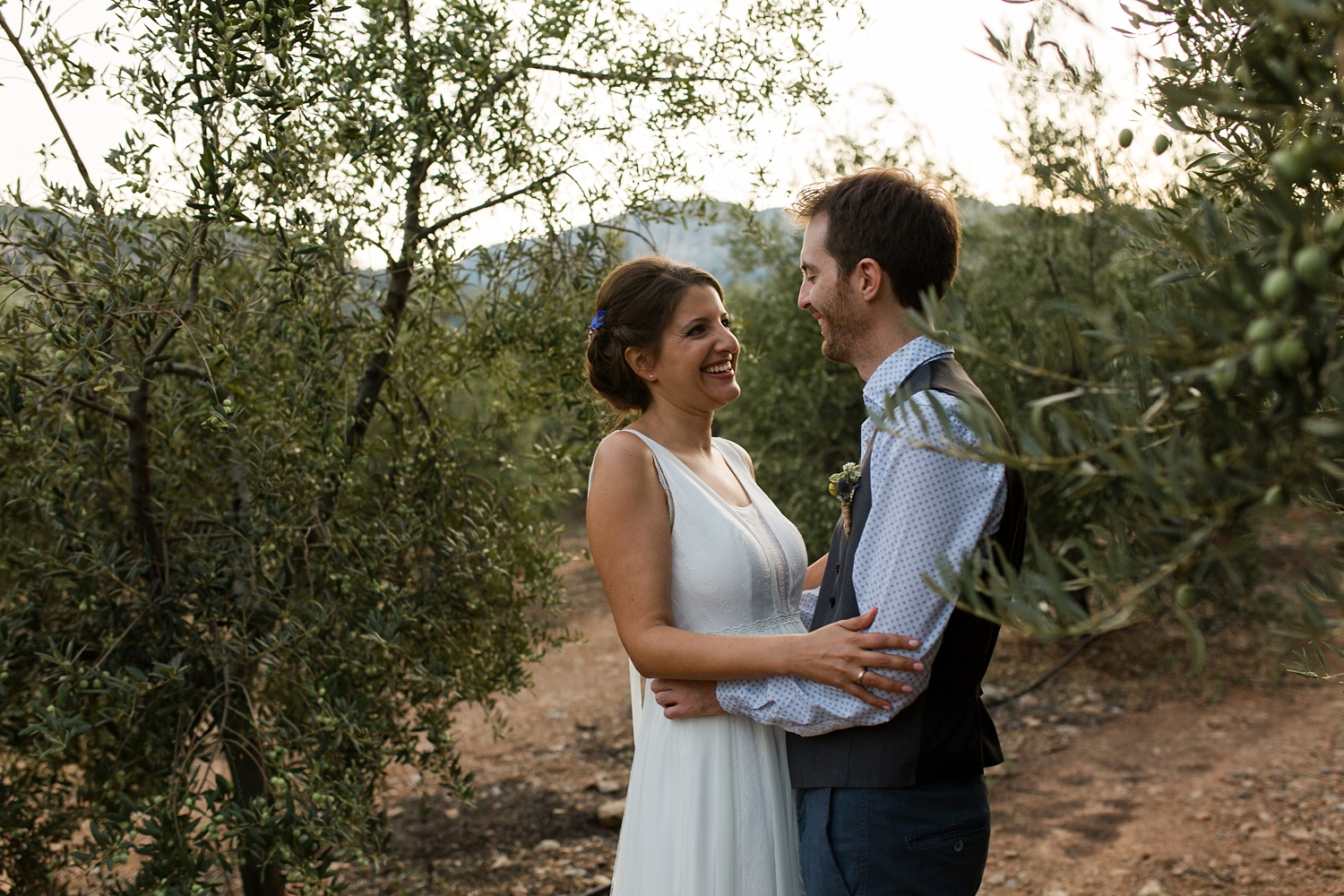 Rustic vegan wedding in Esporles, Mallorca